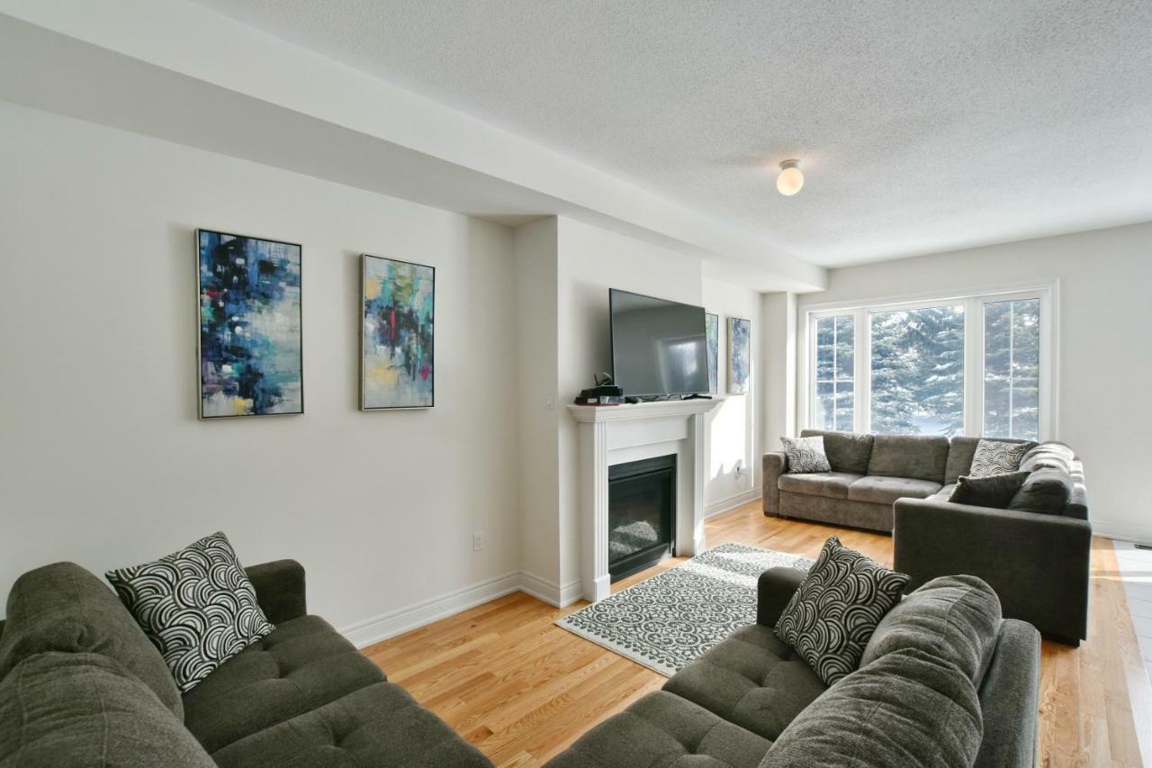 New Blue Mountain Village Snowbridge Executive Townhome Sleeps 10 With Outdoor Pool And Shuttle Nottawa Exterior foto